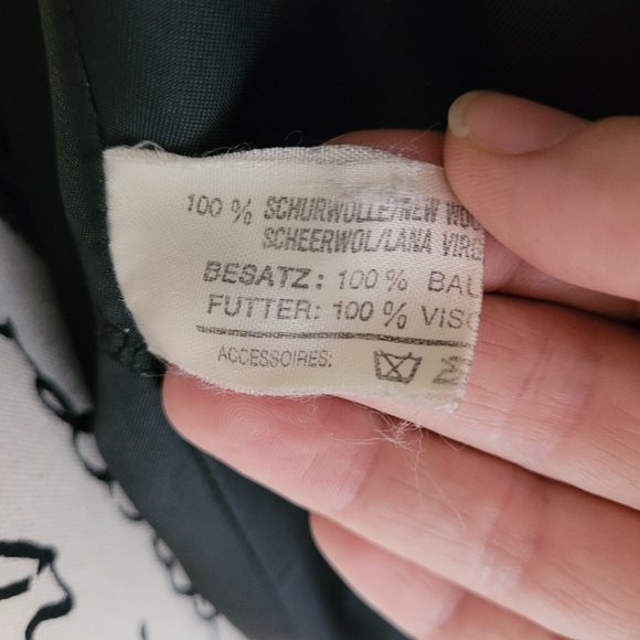 Louis Feraud Double Breasted Wool Coat - Picture 11 of 12